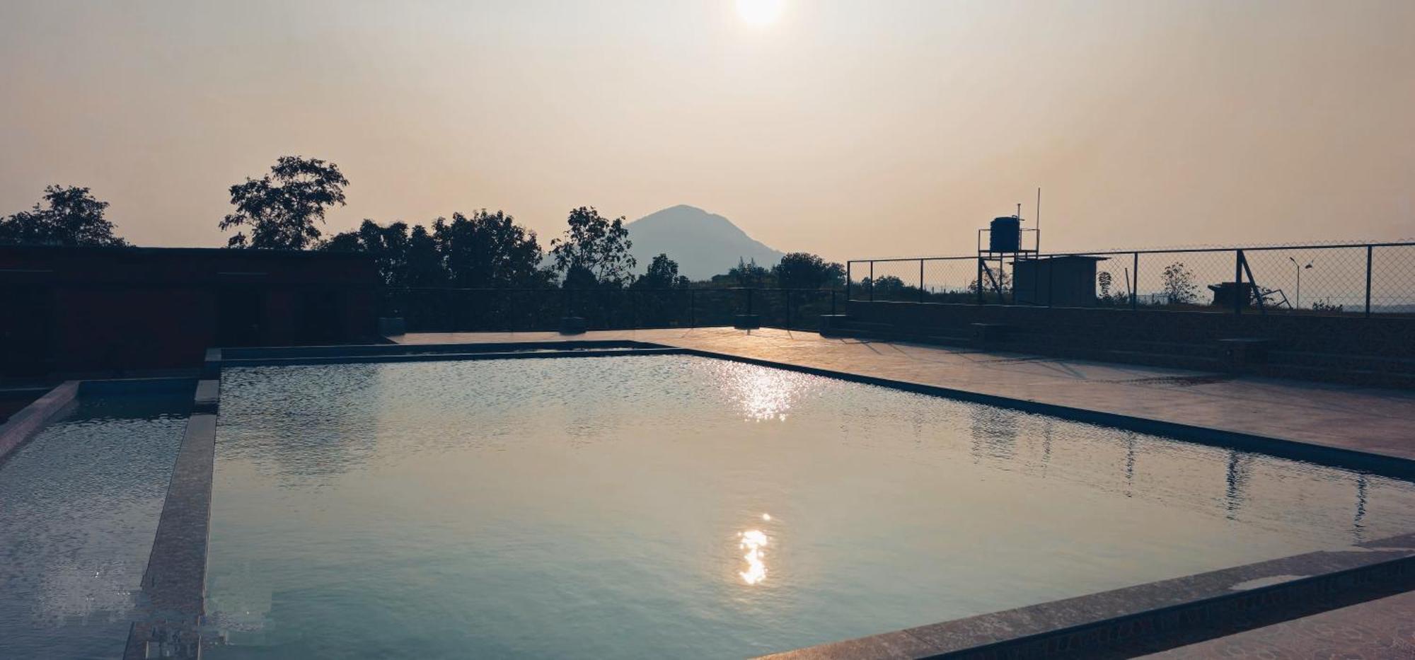 Misty Valley Resort Varagampadi Dış mekan fotoğraf