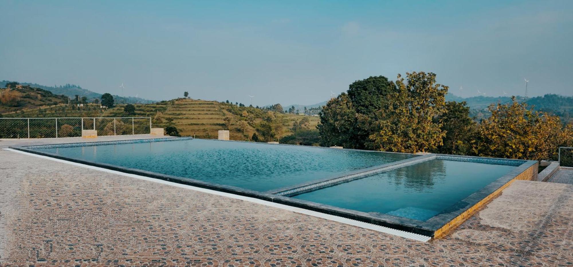 Misty Valley Resort Varagampadi Dış mekan fotoğraf